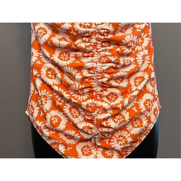 Le Weekend by Virginia Johnson  One Piece Swimsuit, size M - Picture 3 of 7